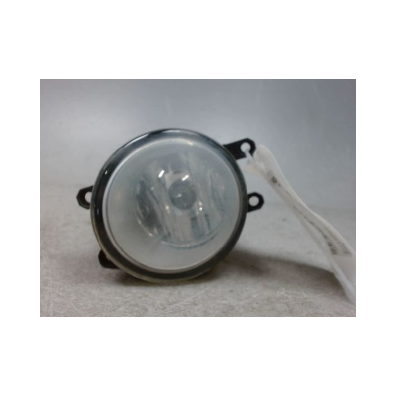 PHARE ANTIBROUILLARD AVANT DROIT TOYOTA YARIS