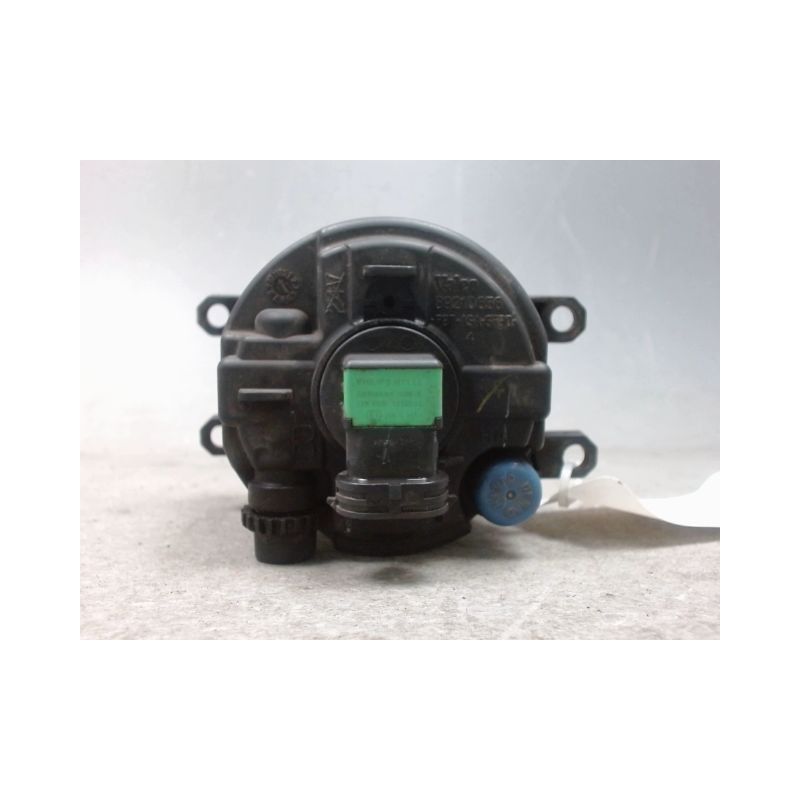PHARE ANTIBROUILLARD AVANT DROIT TOYOTA YARIS