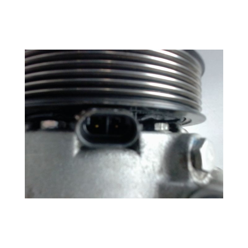 COMPRESSEUR AIR CONDITIONNE RENAULT SCENIC II PH.2 2008-