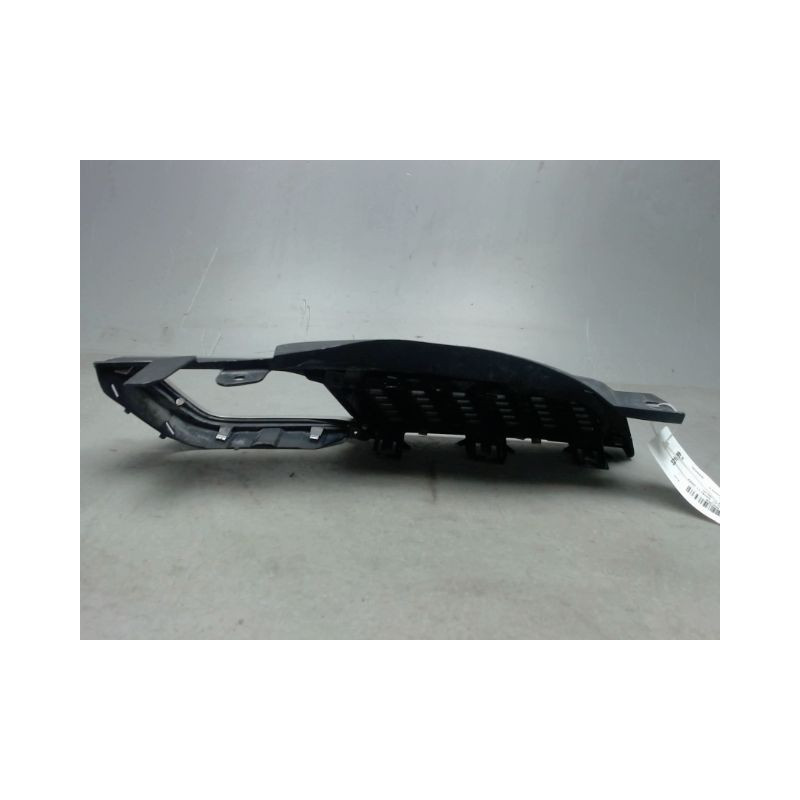GRILLE CALANDRE GAUCHE NISSAN MICRA 2005-2007