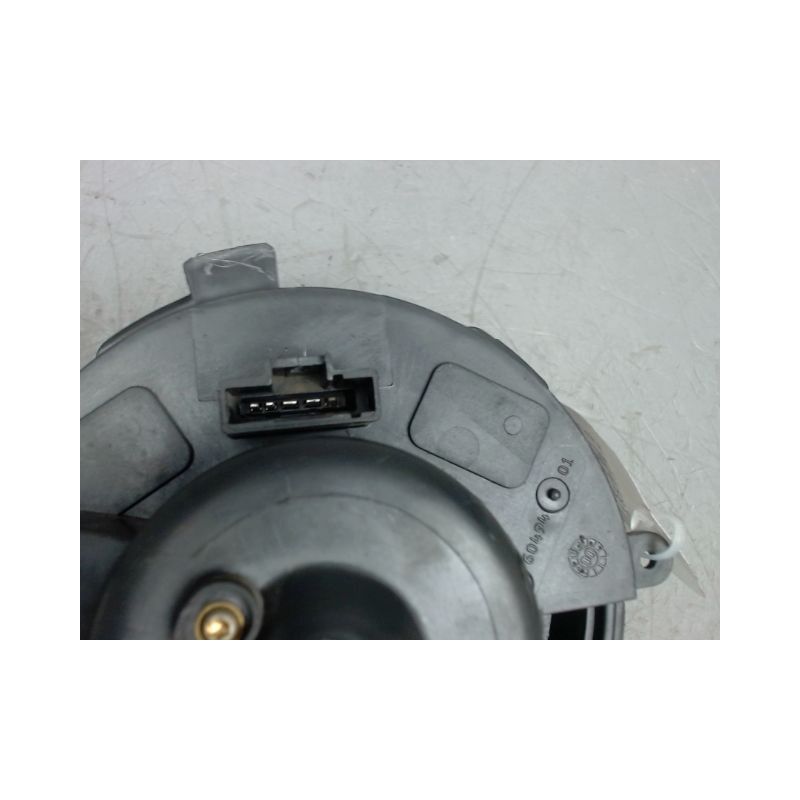 MOTEUR VENTILATEUR CHAUFFAGE PEUGEOT 206 5P