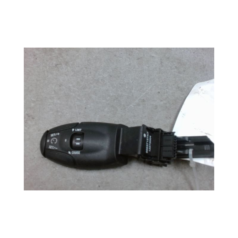COMMANDE REGULATEUR/LIMITATEUR VITESSE PEUGEOT 208