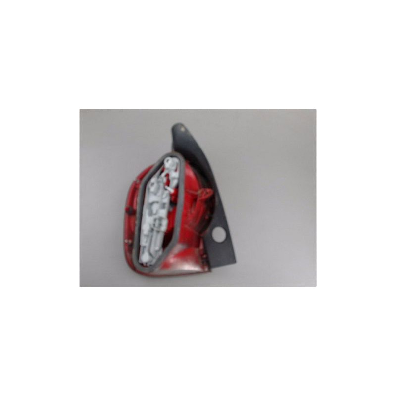 FEU ARRIERE DROIT RENAULT MODUS