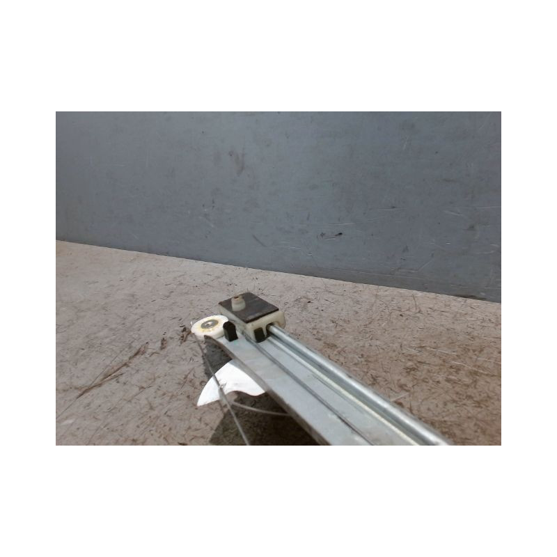 MECANISME+MOTEUR LEVE-GLACE AVANT GAUCHE RENAULT TRAFIC