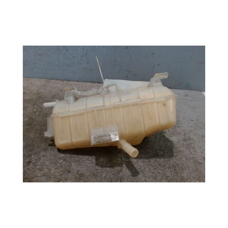 VASE EXPANSION RENAULT KANGOO
