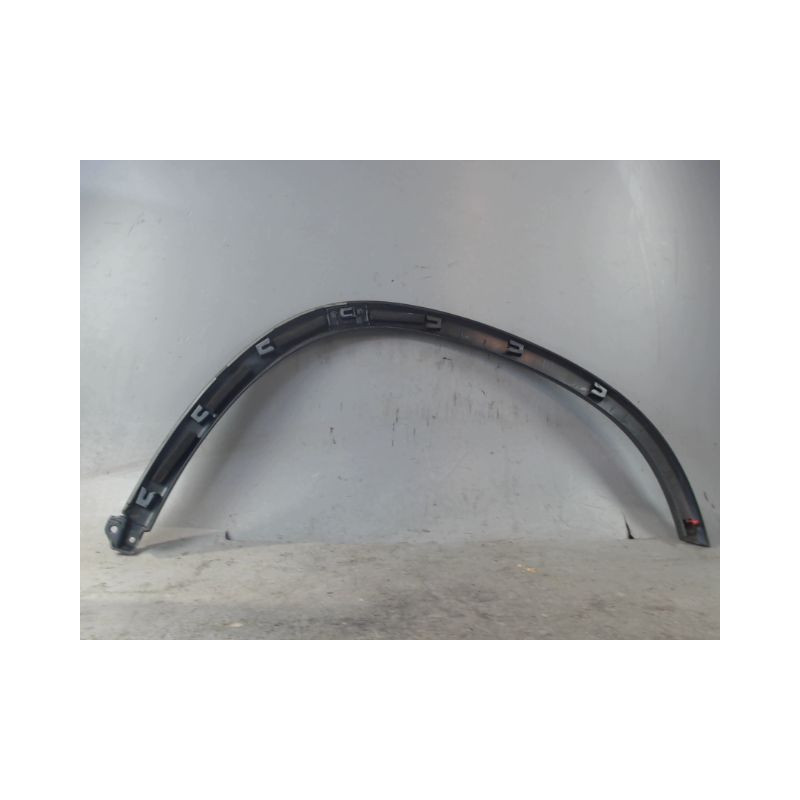 ELARGISSEUR AILE AVANT GAUCHE CITROEN C4 AIRCR.