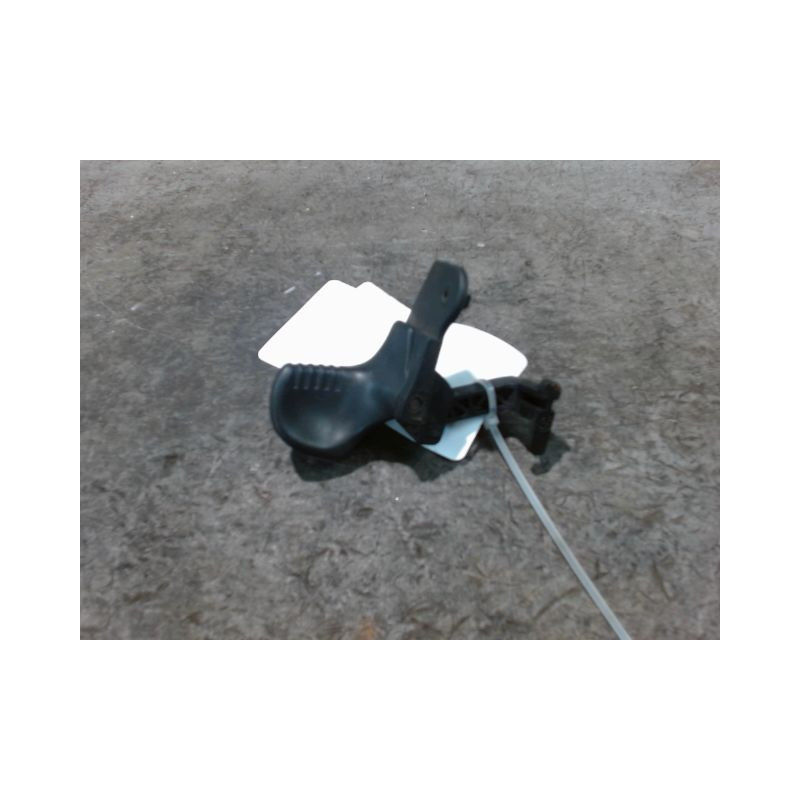 POIGNEE EXTERIEURE PORTE AVANT DROIT RENAULT TWINGO 93-98
