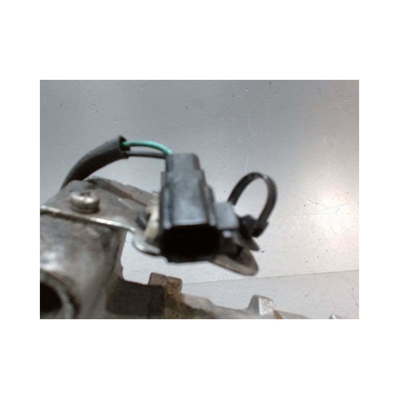COMPRESSEUR AIR CONDITIONNE FORD FIESTA