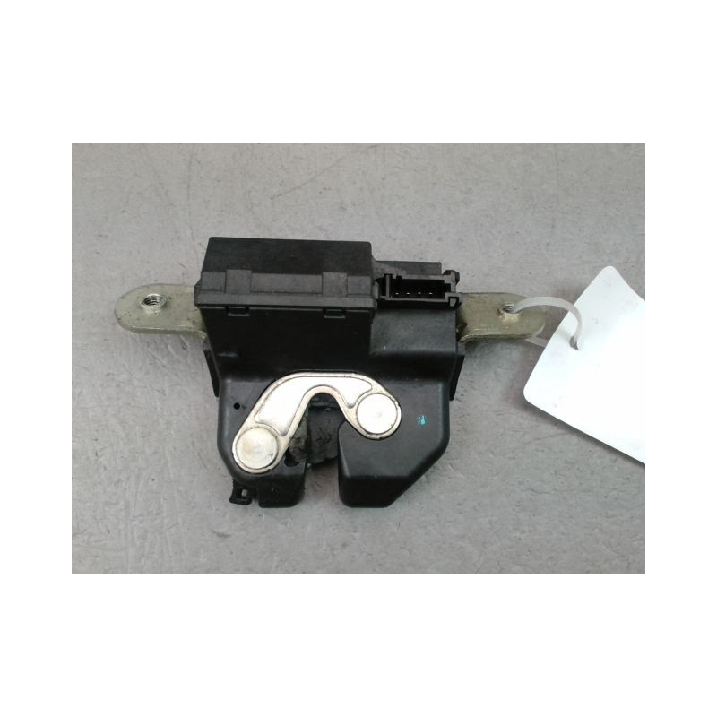 SERRURE HAYON  OPEL CORSA IV Phase 1 (D) 2006-2010