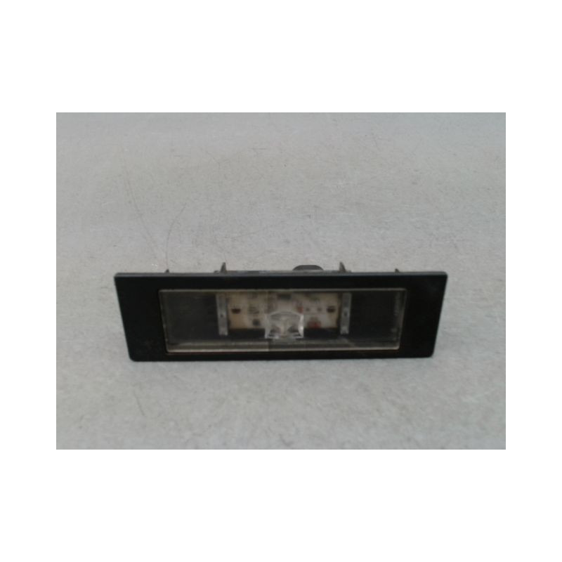ECLAIREUR PLAQUE DE POLICE GAUCHE BMW SERIE 1