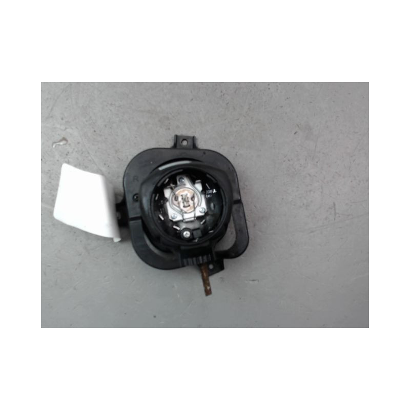 PHARE ANTIBROUILLARD AVANT DROIT FORD KA II 2008-...
