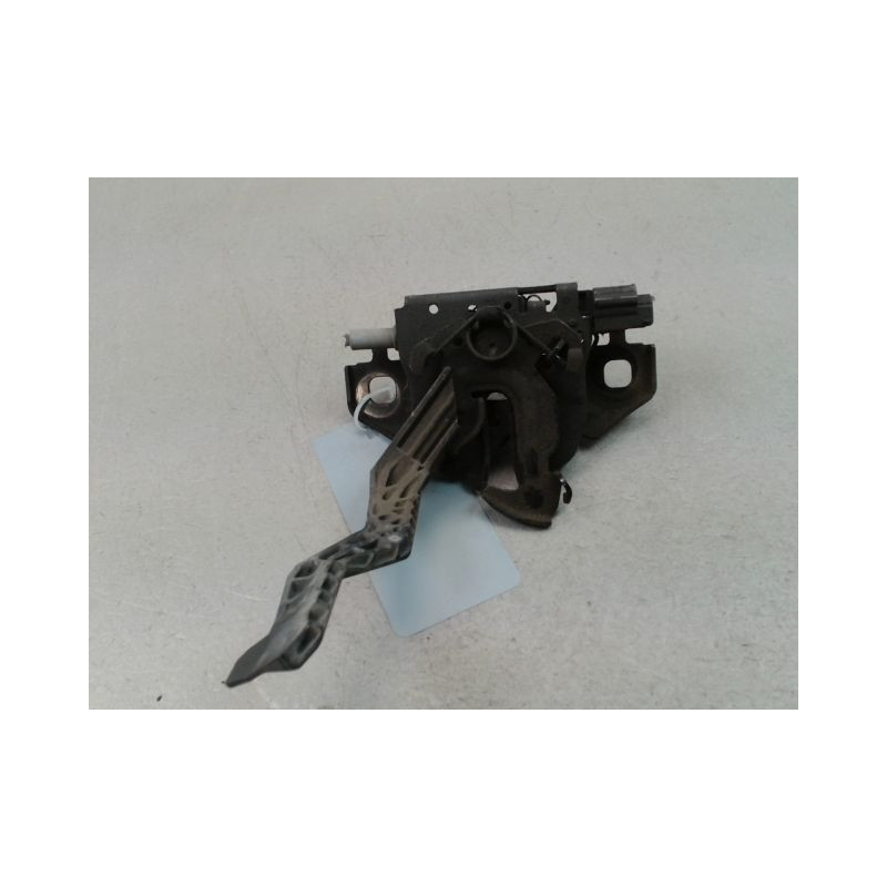 SERRURE CAPOT DACIA SANDERO 2008-