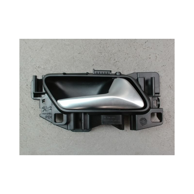 POIGNEE INTERIEURE PORTE AVANT DROIT OPEL CORSA 2010-