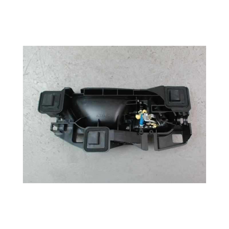 POIGNEE INTERIEURE PORTE AVANT GAUCHE OPEL CORSA 2010-