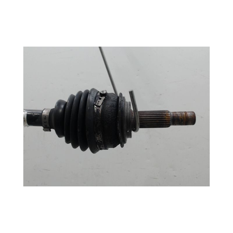 TRANSMISSION AVANT GAUCHE TOYOTA YARIS II Phase 1 2005-2009 1.4 D-4D 