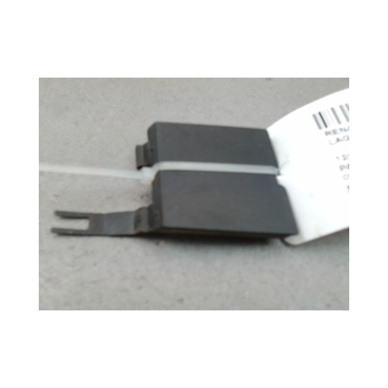 OBTURATEUR COUVRE CROCHET DE BOUCLIER AV RENAULT LAGUNA ESTATE 2007-