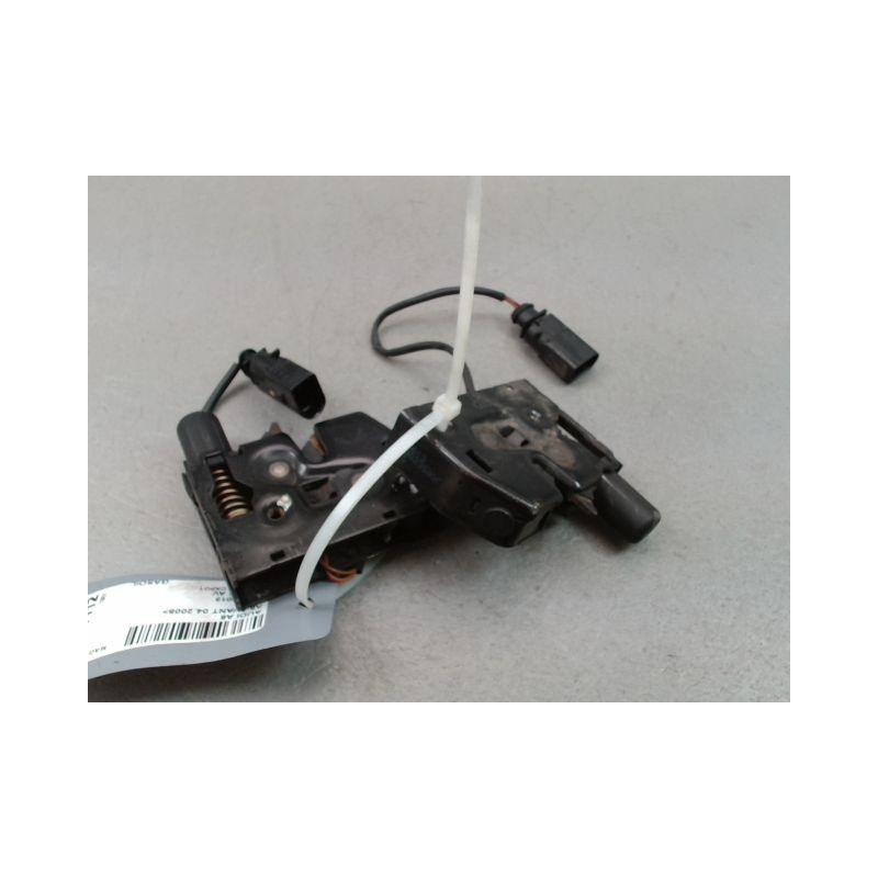 SERRURE CAPOT AUDI A6 AVANT 2005-