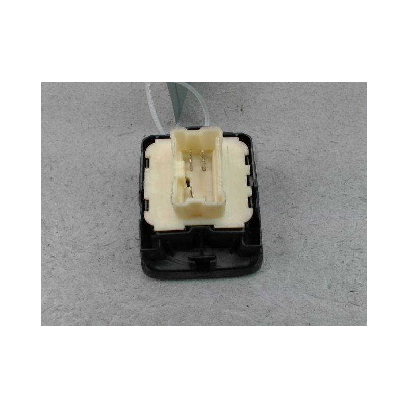 COMMANDE LEVE-GLACE PORTE AVG OPEL VIVARO