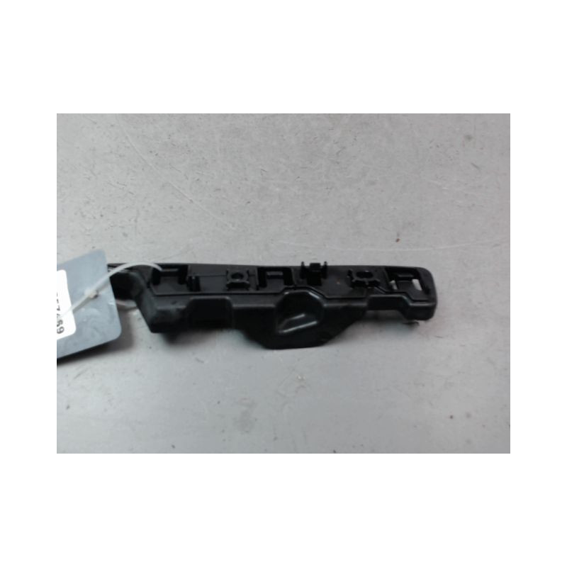 SUPPORT PARE-CHOC AVD FIAT PUNTO III 2012-...