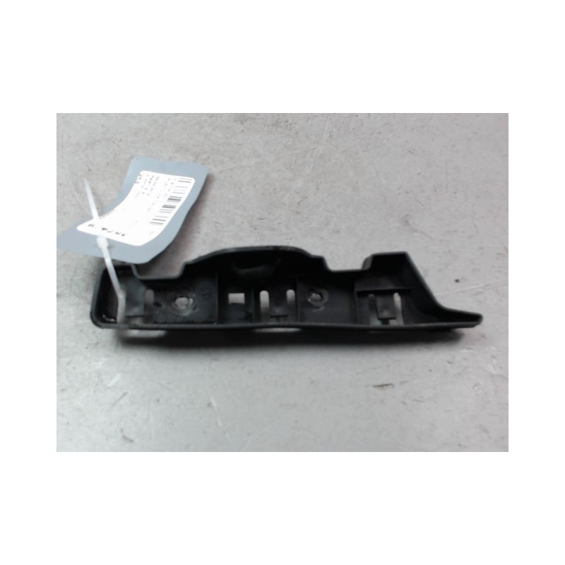 SUPPORT PARE-CHOC AVG FIAT PUNTO III 2012-...