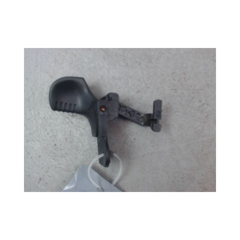 POIGNEE EXTERIEURE PORTE AVANT GAUCHE RENAULT TWINGO I Phase 3 2000-2007