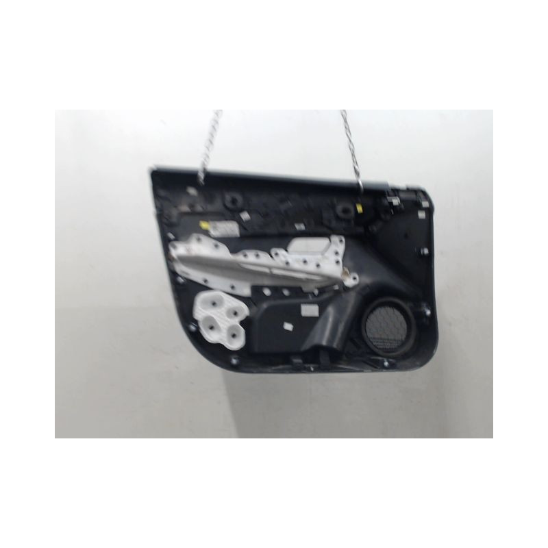 GARNITURE PORTE AVANT DROIT PEUGEOT 208