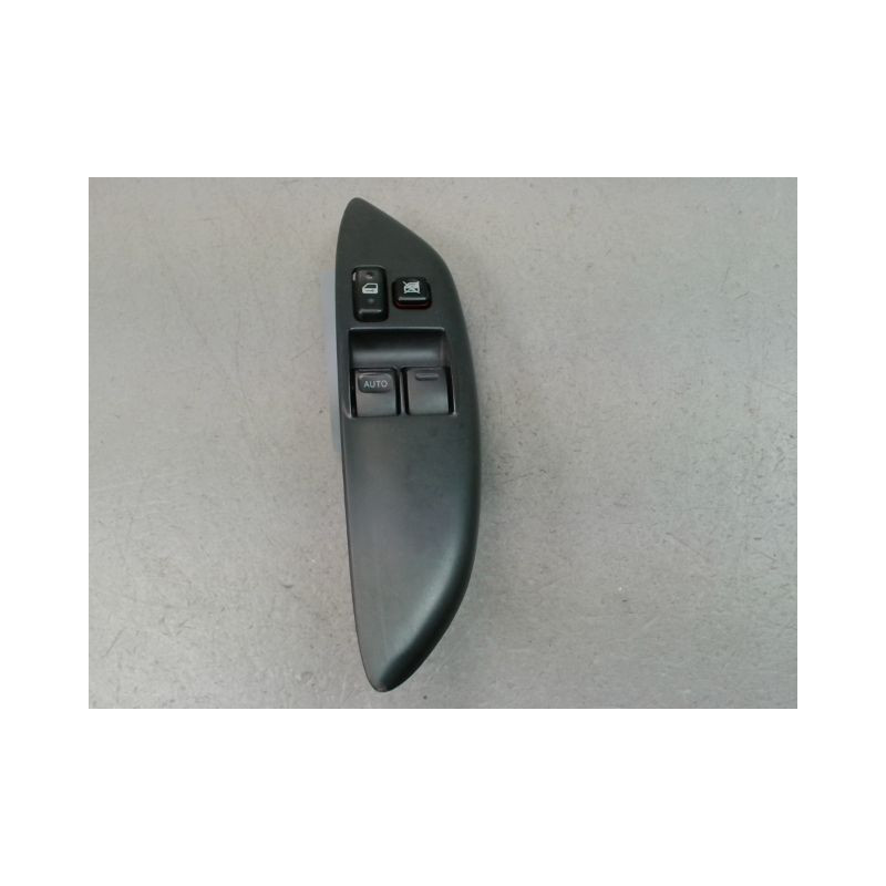 COMMANDE LEVE-GLACE PORTE AVG TOYOTA YARIS I Phase 2 2003-2005