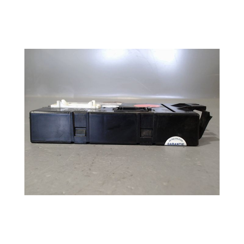 BOITIER GESTION HABITACLE RENAULT TRAFIC
