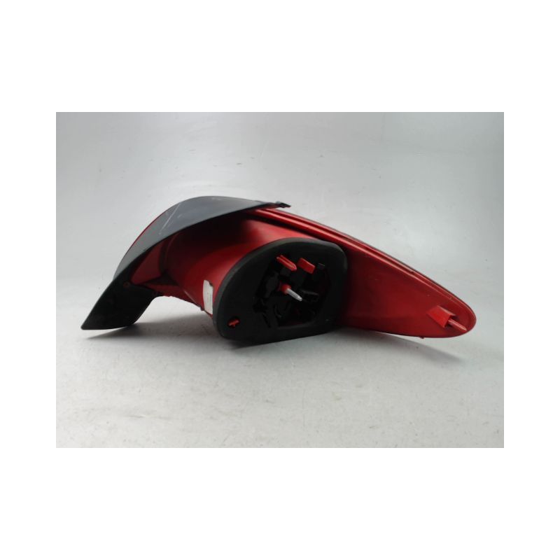 FEU ARRIERE GAUCHE  PEUGEOT 206+