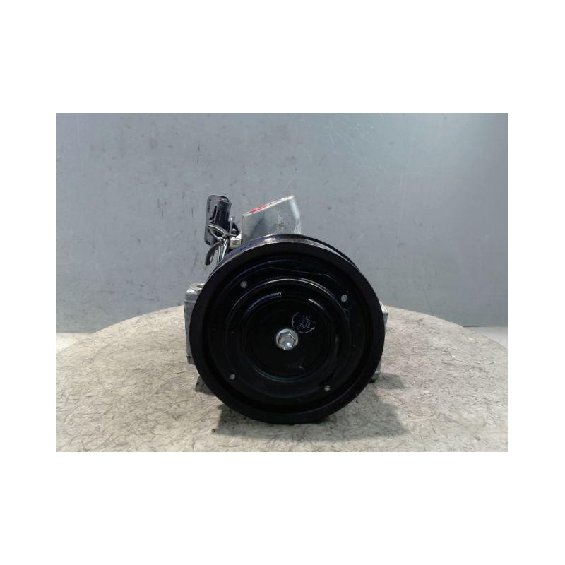 COMPRESSEUR AIR CONDITIONNE SUZUKI SWIFT