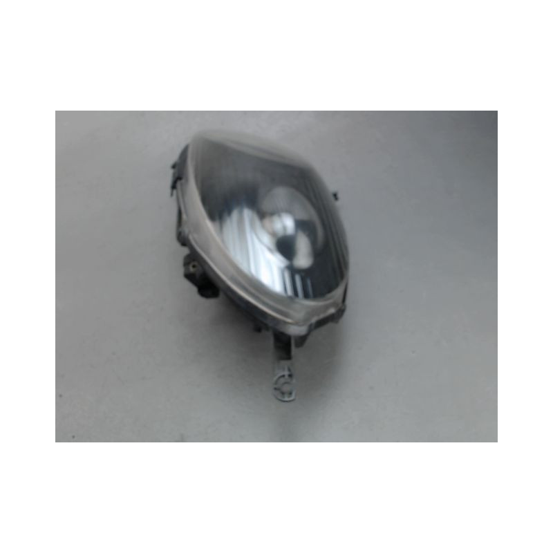 PHARE DROIT NISSAN MICRA