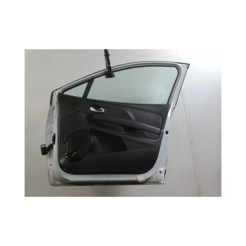 PORTE AVANT DROIT RENAULT CLIO