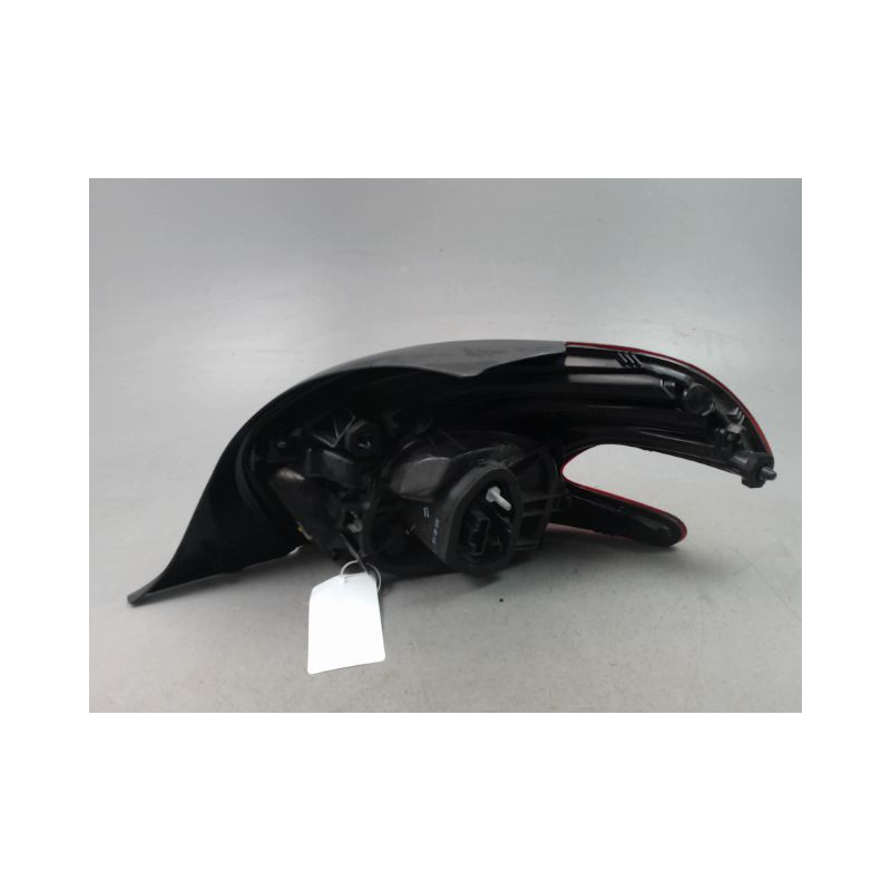FEU ARRIERE GAUCHE  PEUGEOT 208 Phase 1 2012-...