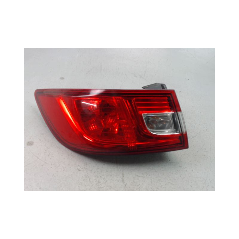 FEU ARRIERE GAUCHE  RENAULT CLIO IV Phase 1 2012-...