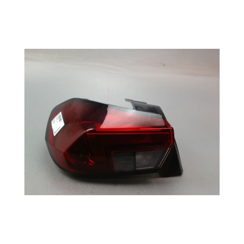 FEU ARRIERE GAUCHE  OPEL CORSA 2010-
