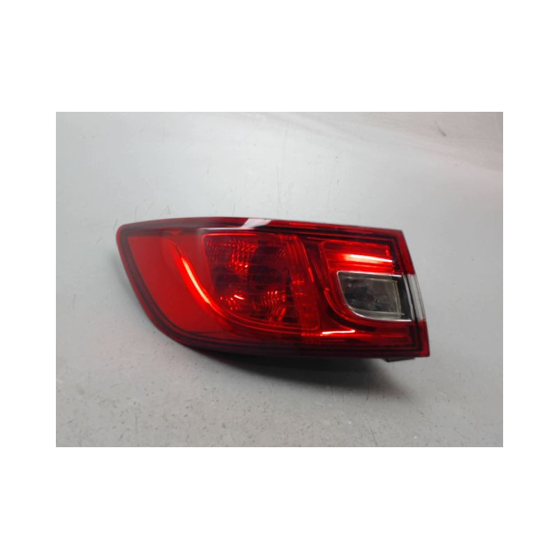 FEU ARRIERE GAUCHE  RENAULT CLIO IV Phase 1 2012-...