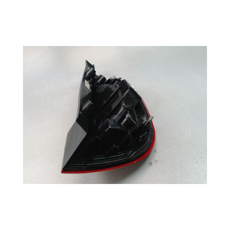 FEU ARRIERE GAUCHE  RENAULT SCENIC MONOSP. III Phase 1 2009-2011