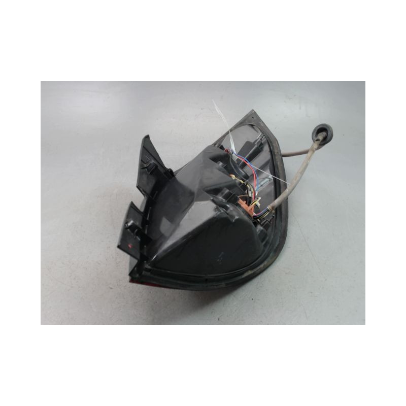FEU ARRIERE GAUCHE  OPEL ANTARA 2007-