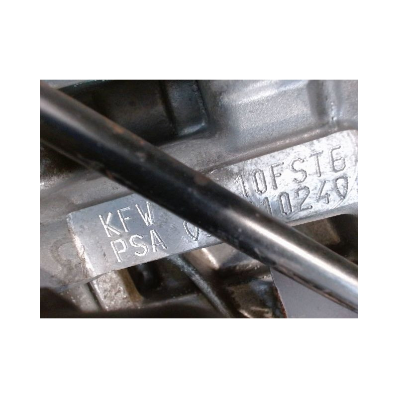 MOTEUR ESSENCE PEUGEOT 206 1998-2009 1.4 i
