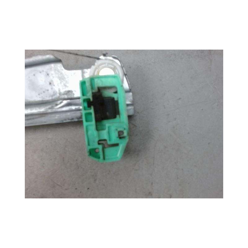 MECANISME+MOTEUR LEVE-GLACE AVANT GAUCHE RENAULT SCENIC II PH.2 06-09