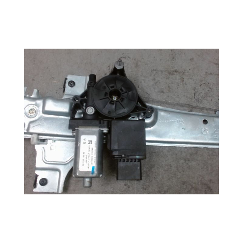 MECANISME+MOTEUR LEVE-GLACE ARRIERE GAUCHE PEUGEOT 2008