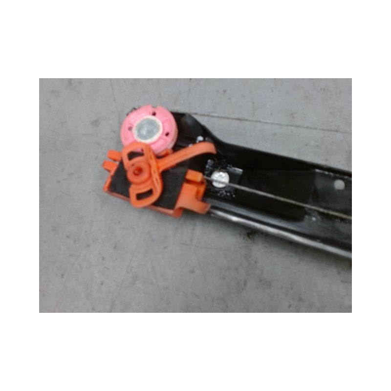 MECANISME+MOTEUR LEVE-GLACE AVANT GAUCHE FIAT GRANDE PUNTO 2005-