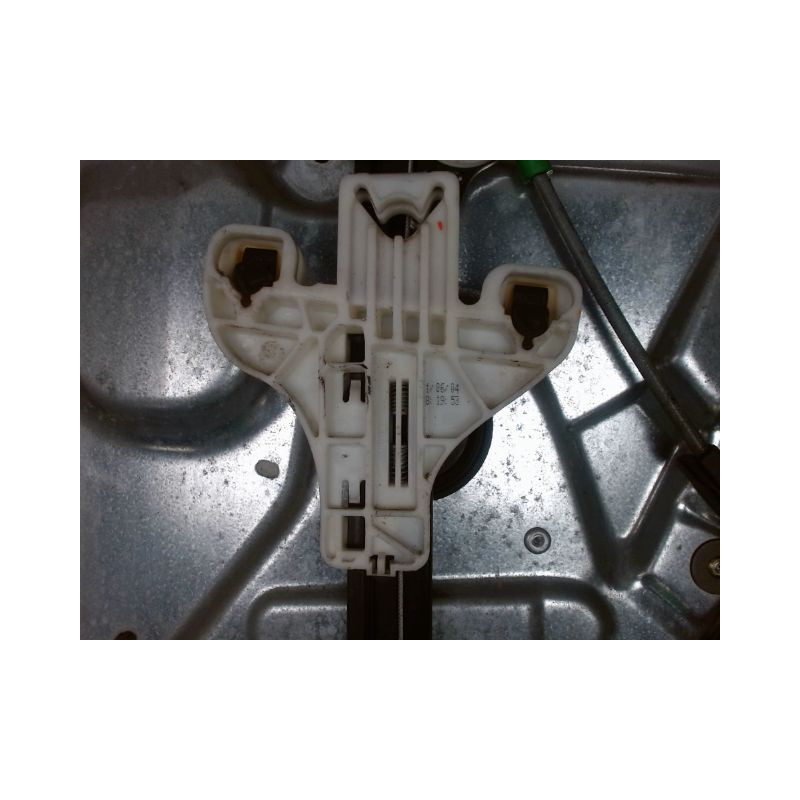 MECANISME LEVE-GLACE ARRIERE DROIT VOLKSWAGEN POLO 02-05