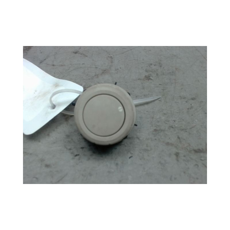 BOUTON COMMANDE TOIT OUVRANT RENAULT CLIO III 2009-