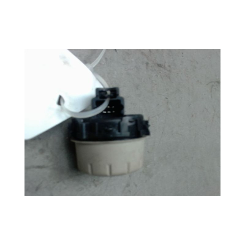 BOUTON COMMANDE TOIT OUVRANT RENAULT CLIO III 2009-