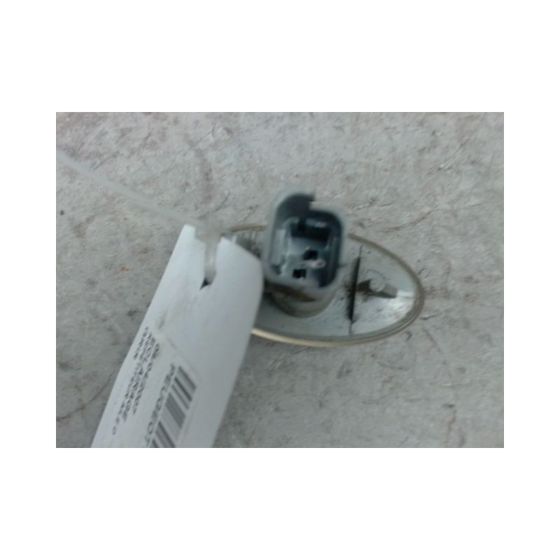 REPETITEUR AILE DROIT PEUGEOT 407