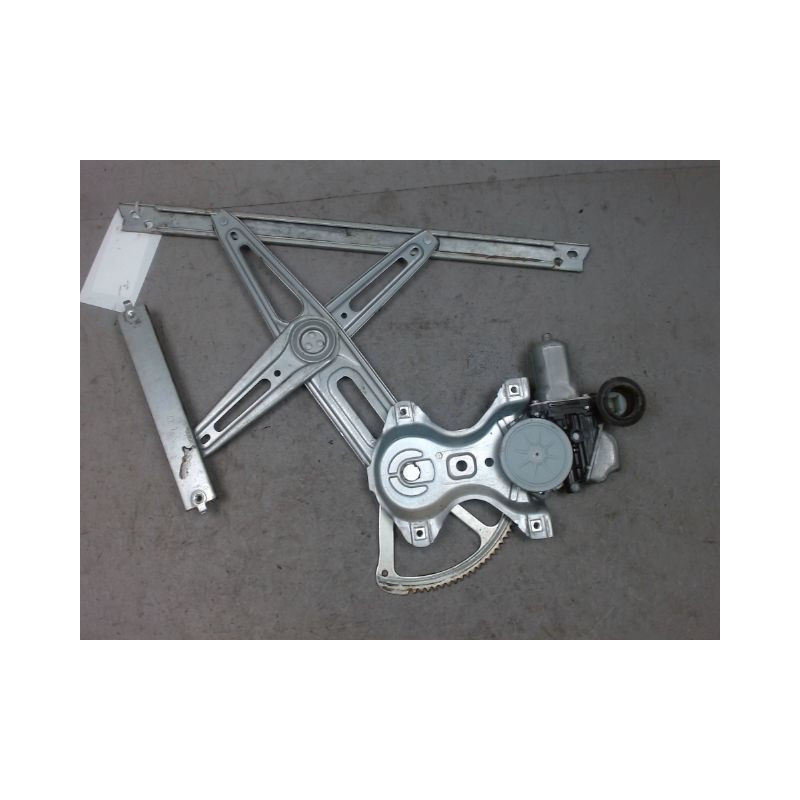 MECANISME+MOTEUR LEVE-GLACE AVANT GAUCHE TOYOTA YARIS