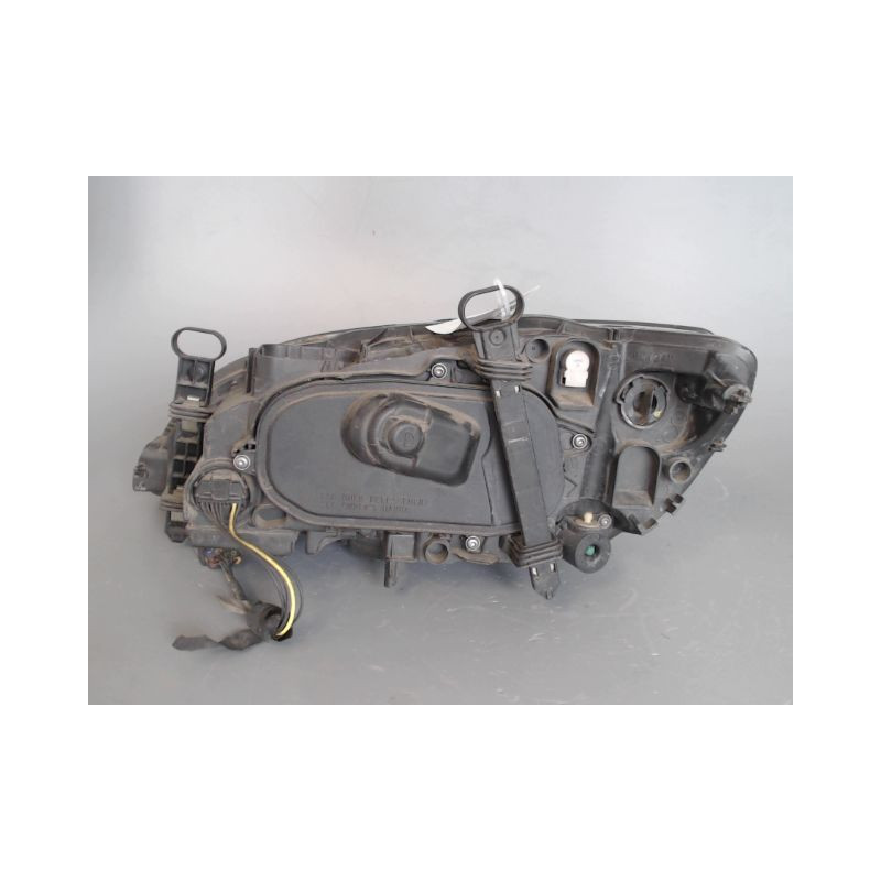 PHARE DROIT VOLVO S60