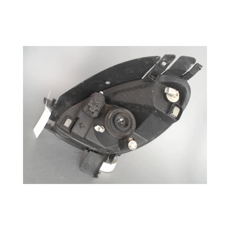 PHARE DROIT CITROEN XSARA