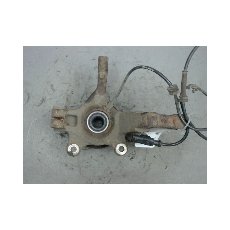 PIVOT AVANT GAUCHE NISSAN NOTE